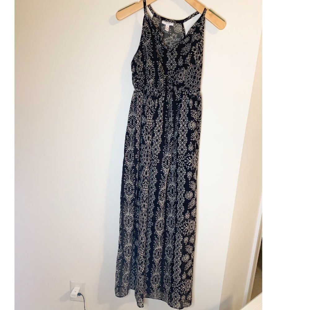Liz Lange Maternity Black and White Maxi Dress